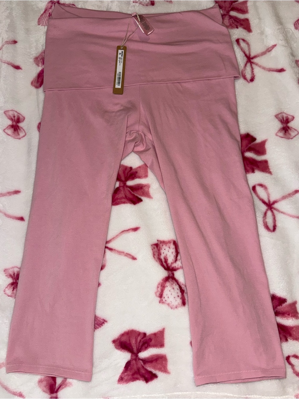 SKIMS Pink Fold-Over Waist Leggings 🎀